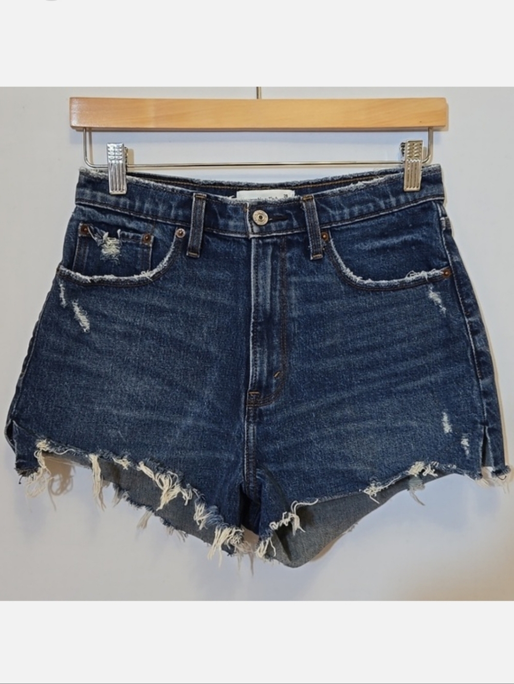 Abercrombie & Fitch High Rise Mom Short Curve Love Size 6 / 28 Cut Off